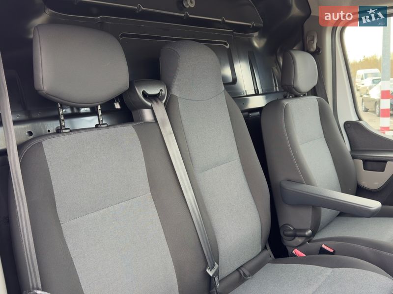 Вантажний фургон Renault Master 2019 в Дубні