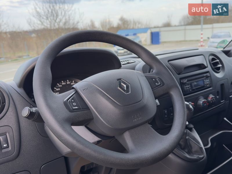 Вантажний фургон Renault Master 2019 в Дубні