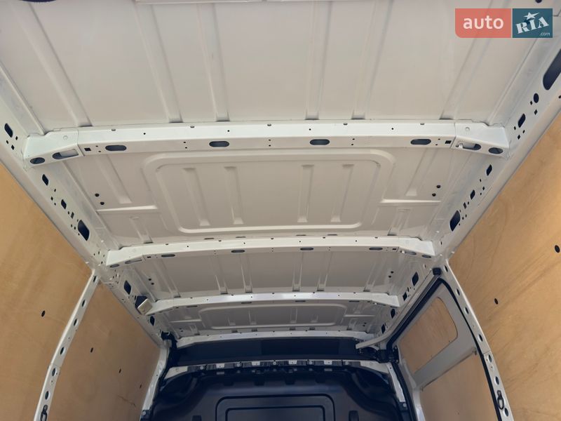 Вантажний фургон Renault Master 2019 в Дубні