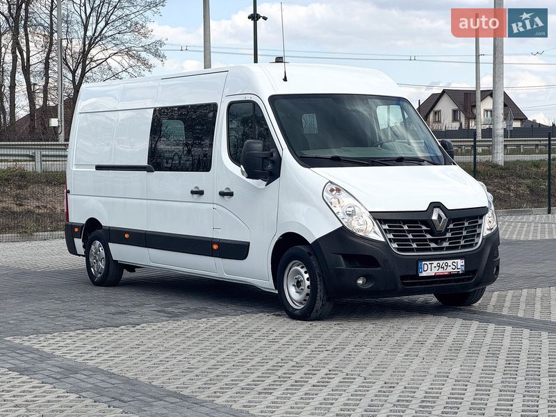 Грузовой фургон Renault Master 2015 в Ровно