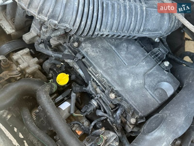 Автовоз Renault Master 2011 в Черкассах