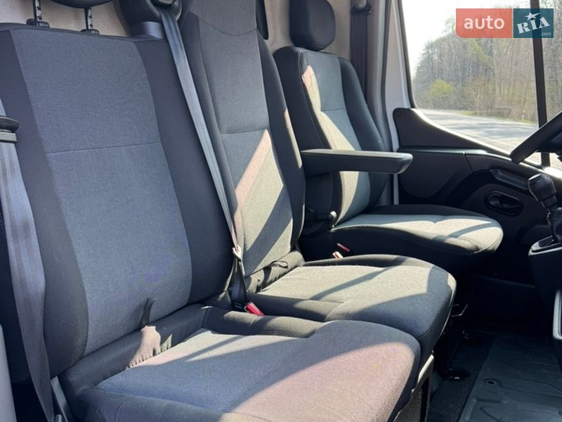 Вантажний фургон Renault Master 2023 в Ковелі