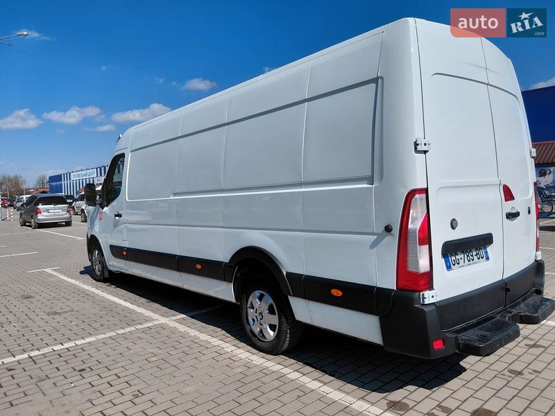 Вантажний фургон Renault Master 2023 в Івано-Франківську