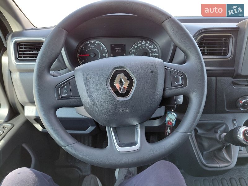 Вантажний фургон Renault Master 2023 в Івано-Франківську