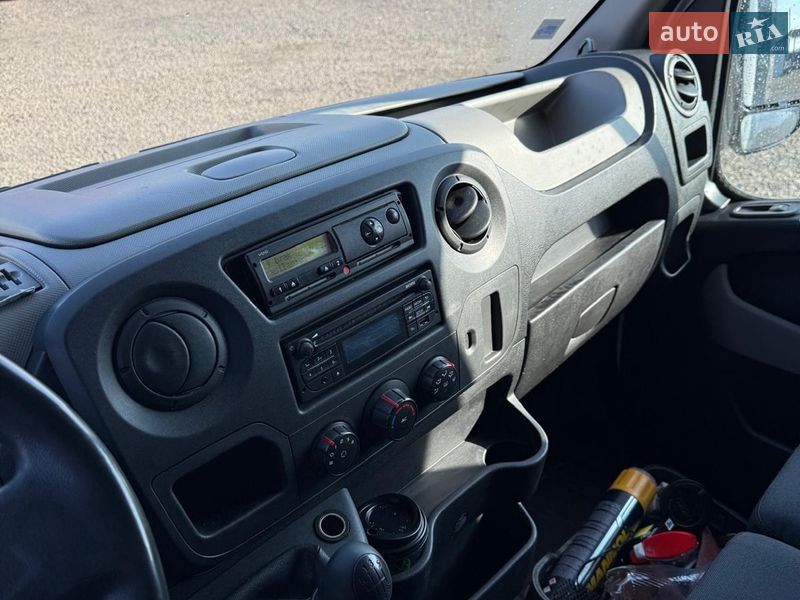 Тентованый Renault Master 2015 в Луцке