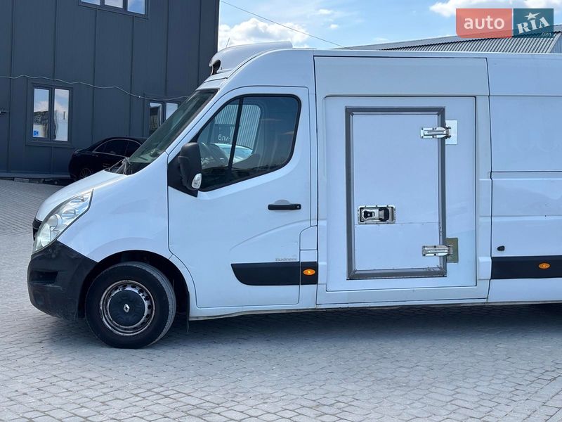 Грузовой фургон Renault Master 2017 в Львове