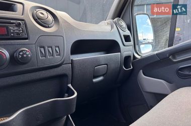 Грузовой фургон Renault Master 2017 в Львове