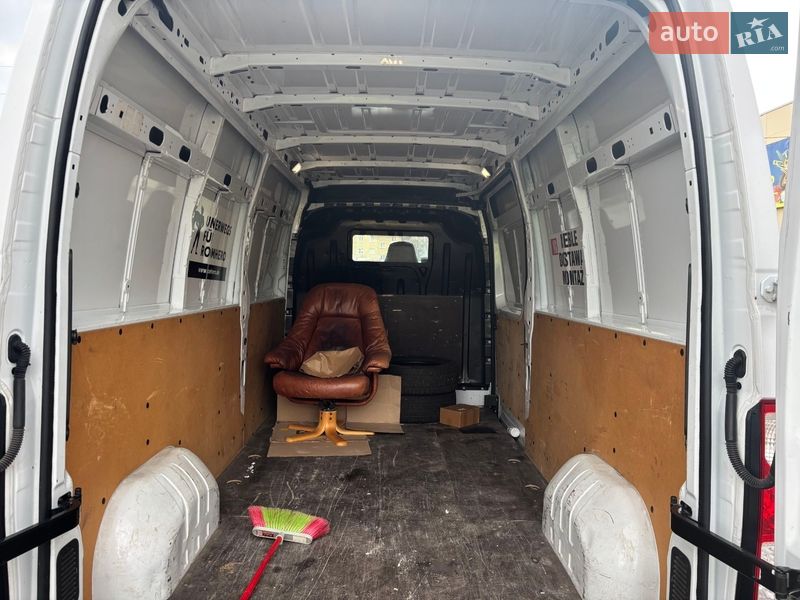Грузовой фургон Renault Master 2018 в Житомире