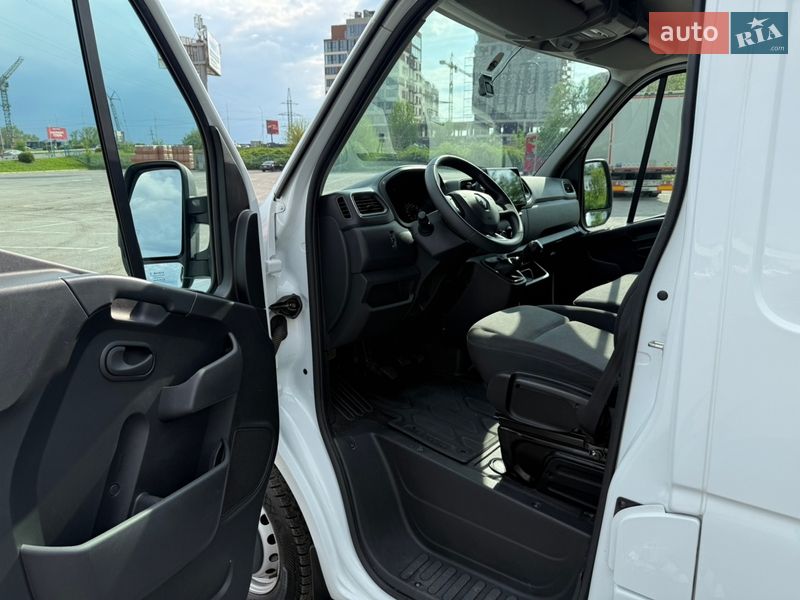 Вантажний фургон Renault Master 2023 в Ужгороді фото 21 Вантажний фургон Renault Master 2023 в Ужгороді