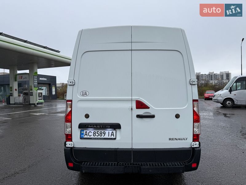 Вантажний фургон Renault Master 2016 в Ковелі