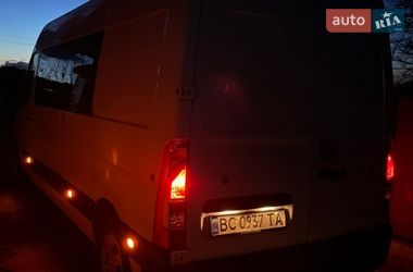 Вантажопасажирський фургон Renault Master 2015 в Долині