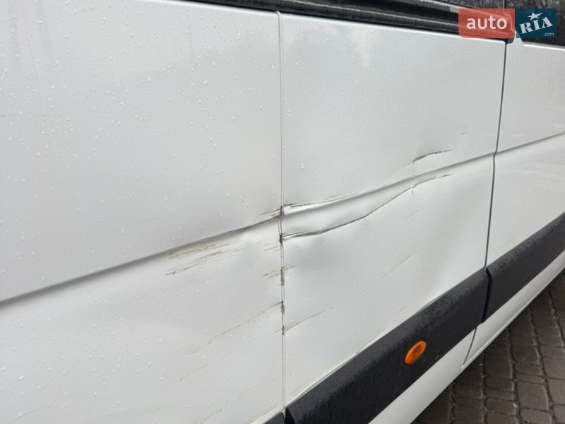 Грузопассажирский фургон Renault Master 2017 в Львове