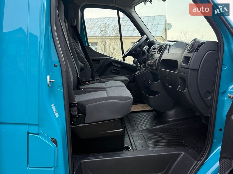 Грузовой фургон Renault Master 2019 в Дубно