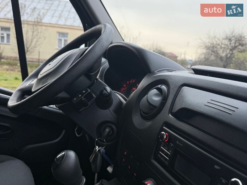Грузовой фургон Renault Master 2019 в Дубно