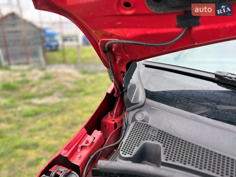 Грузовой фургон Renault Master 2024 в Стрые