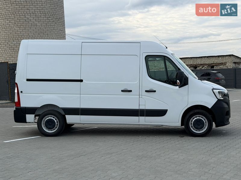 Грузовой фургон Renault Master 2021 в Дубно