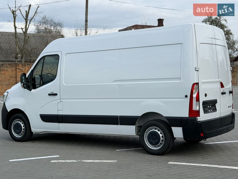 Грузовой фургон Renault Master 2021 в Дубно