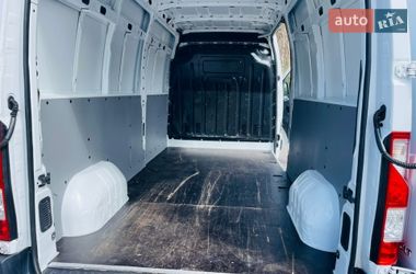 Вантажний фургон Renault Master 2021 в Ковелі