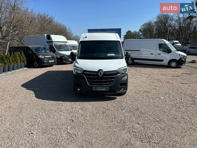 Вантажний фургон Renault Master 2021 в Рівному