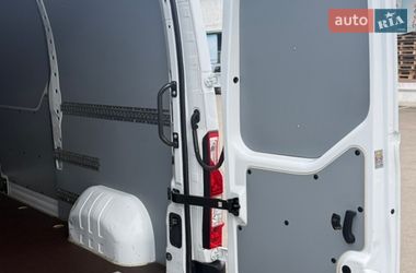Вантажний фургон Renault Master 2021 в Луцьку