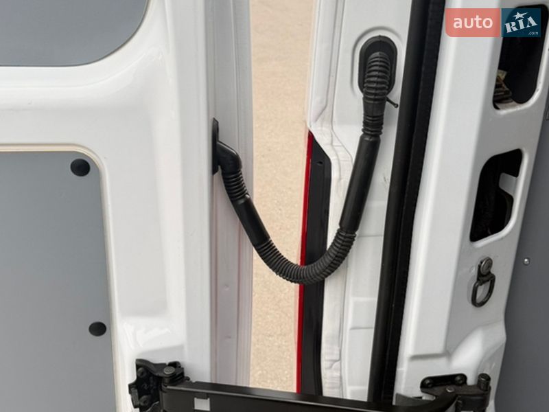 Вантажний фургон Renault Master 2021 в Луцьку