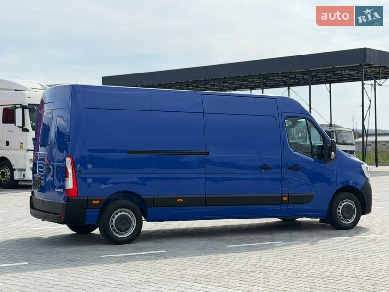 Грузовой фургон Renault Master 2022 в Дубно