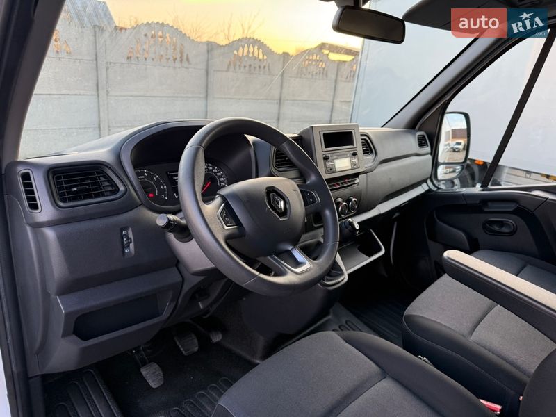 Вантажний фургон Renault Master 2021 в Бердичеві
