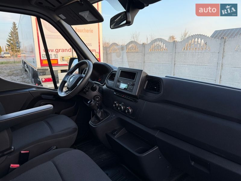 Вантажний фургон Renault Master 2021 в Бердичеві