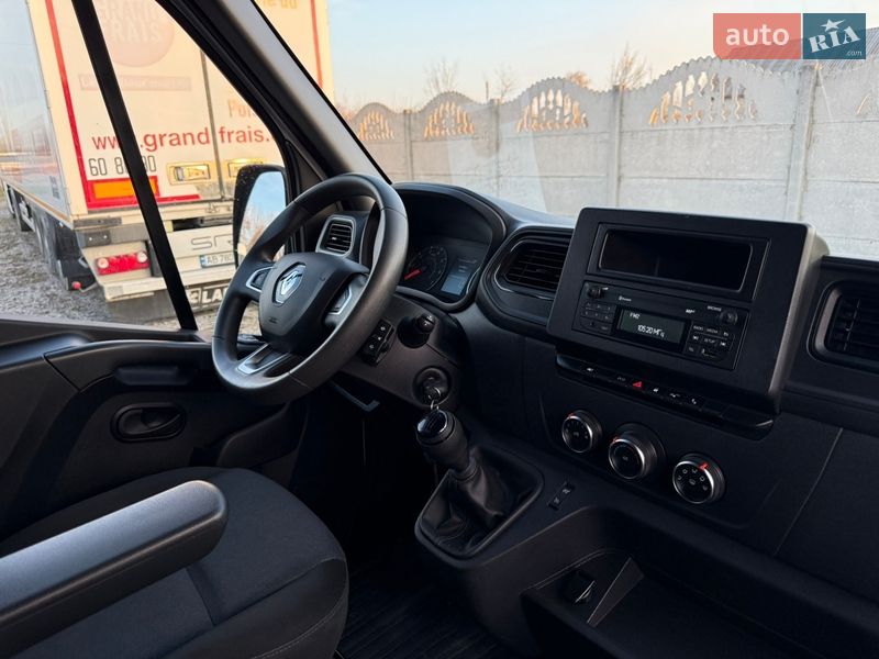 Вантажний фургон Renault Master 2021 в Бердичеві