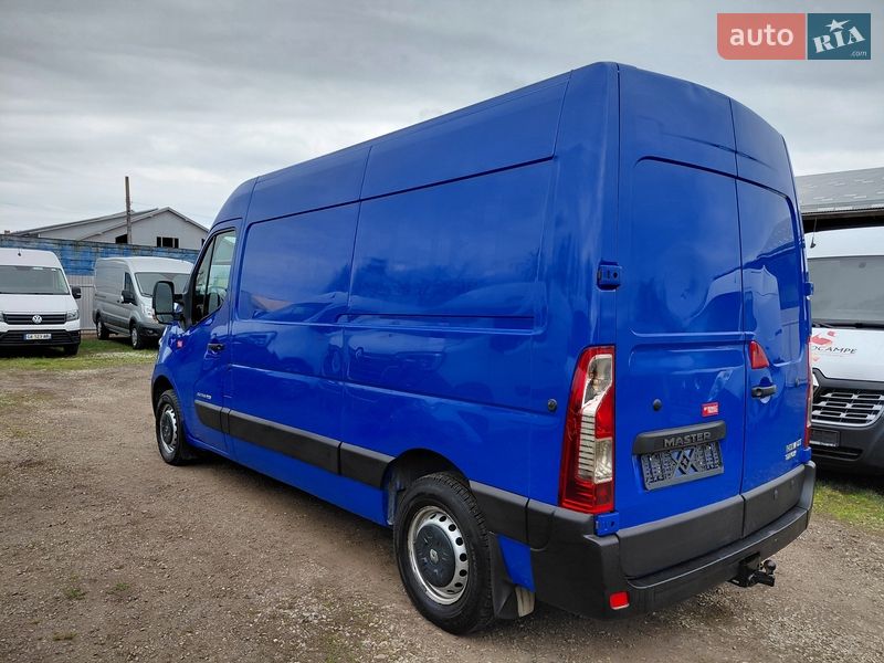 Грузовой фургон Renault Master 2017 в Ивано-Франковске