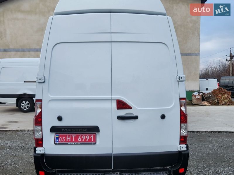 Грузовой фургон Renault Master 2018 в Дубно