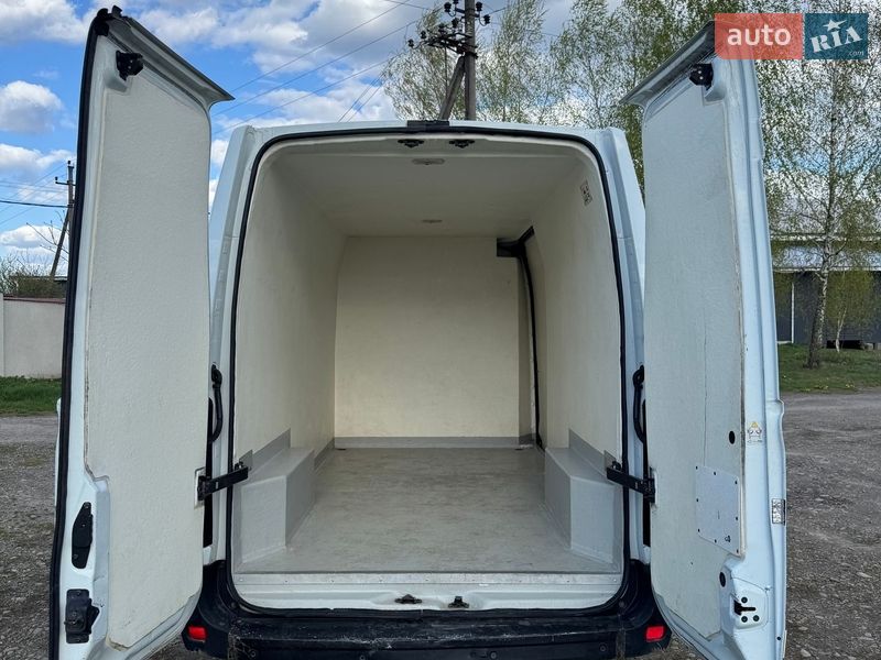 Грузовой фургон Renault Master 2017 в Ивано-Франковске