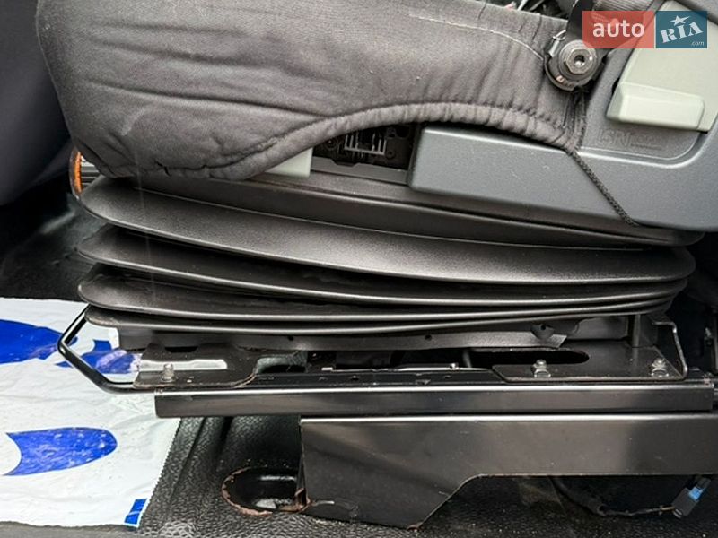 Інші вантажівки Renault Master 2016 в Івано-Франківську