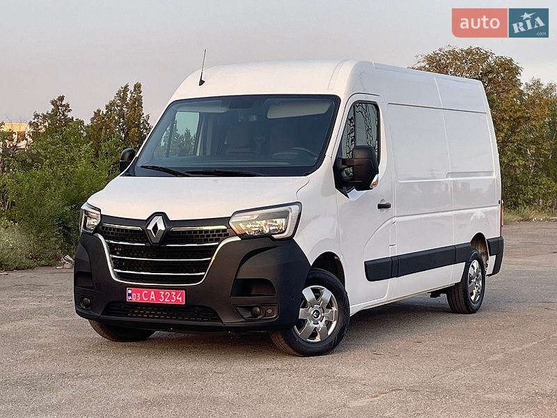 Вантажний фургон Renault Master 2021 в Дніпрі