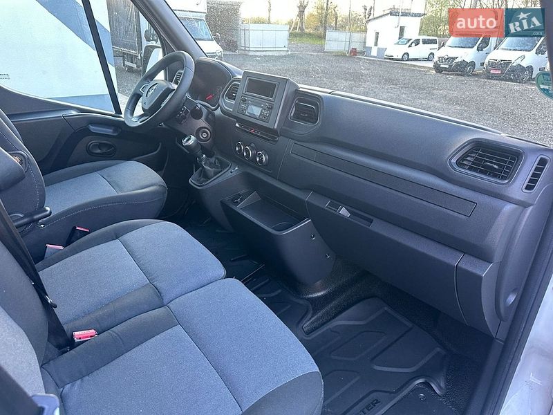 Вантажний фургон Renault Master 2022 в Ковелі
