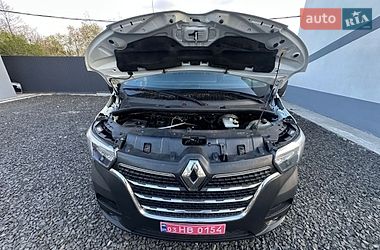 Вантажний фургон Renault Master 2022 в Ковелі
