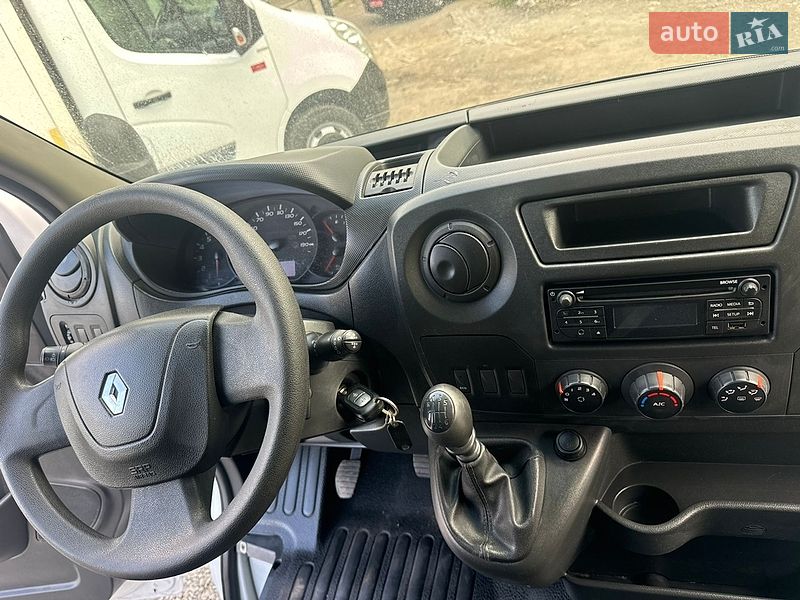 Інші вантажівки Renault Master 2020 в Рівному