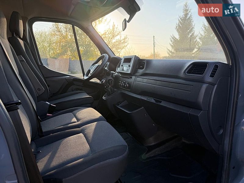 Грузовой фургон Renault Master 2020 в Дубно