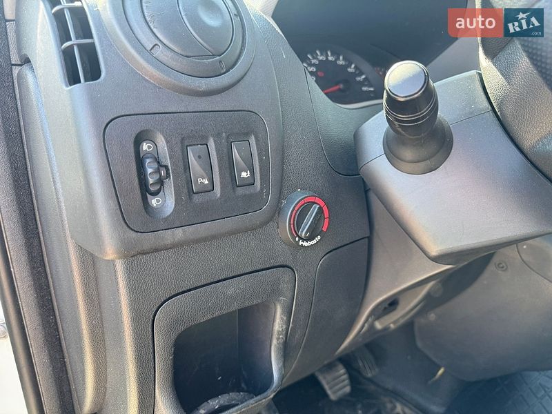Універсал Renault Master 2015 в Луцьку