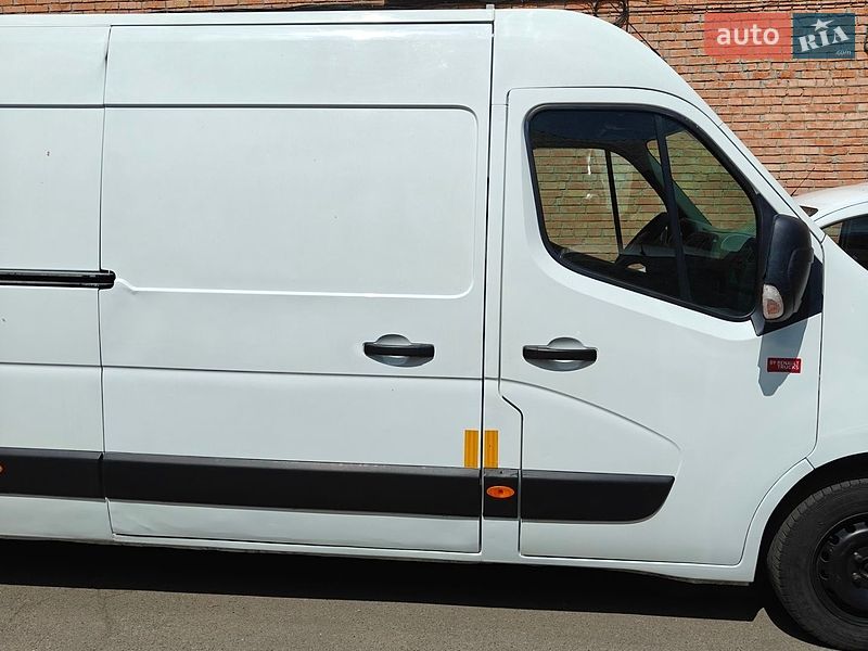 Мікроавтобус вантажний (до 3,5т) Renault Master 2015 в Полтаві