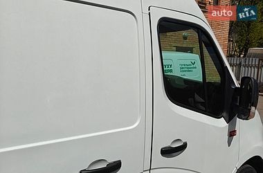 Микроавтобус грузовой (до 3,5т) Renault Master 2015 в Полтаве