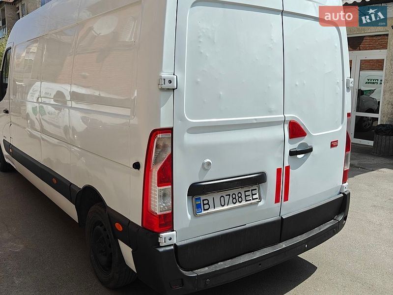 Мікроавтобус вантажний (до 3,5т) Renault Master 2015 в Полтаві