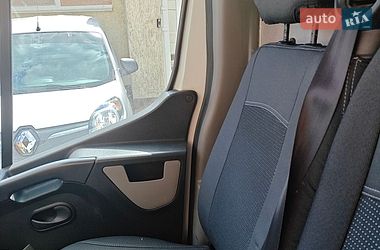 Мікроавтобус вантажний (до 3,5т) Renault Master 2015 в Полтаві