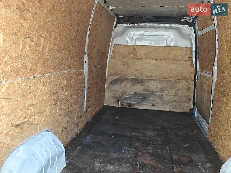 Микроавтобус грузовой (до 3,5т) Renault Master 2015 в Полтаве