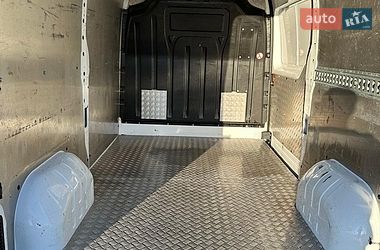 Вантажний фургон Renault Master 2019 в Дніпрі