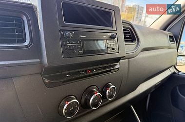 Вантажний фургон Renault Master 2022 в Одесі