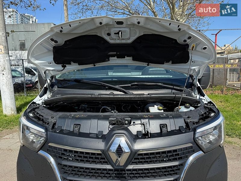 Вантажний фургон Renault Master 2022 в Одесі