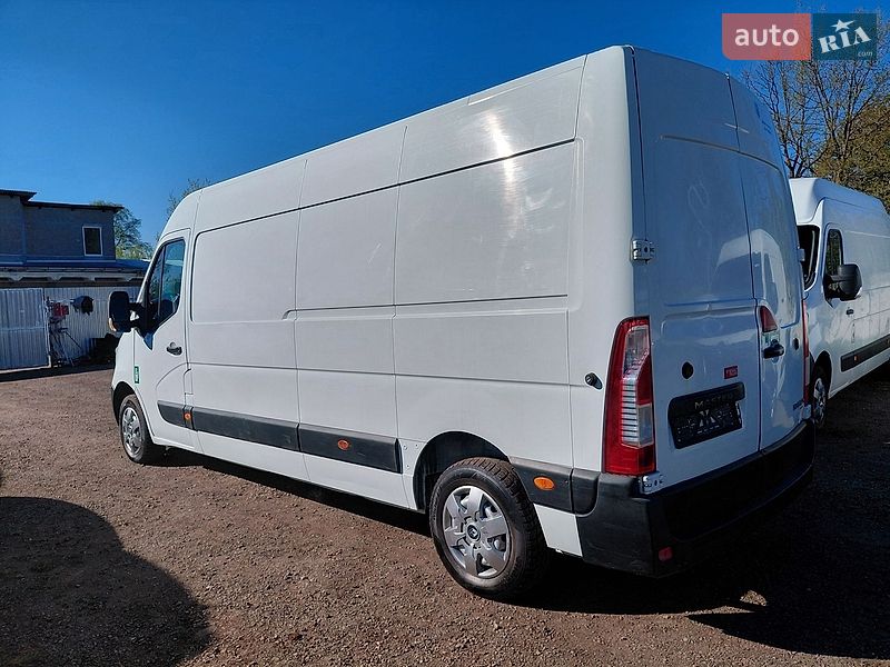 Грузовой фургон Renault Master 2015 в Ивано-Франковске