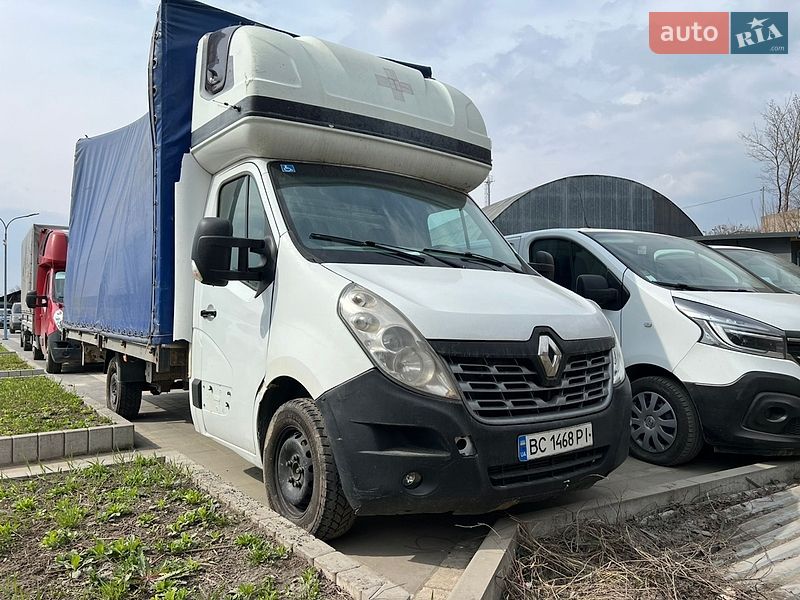 Грузовой фургон Renault Master 2015 в Львове
