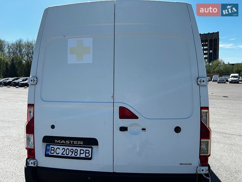 Грузовой фургон Renault Master 2017 в Львове